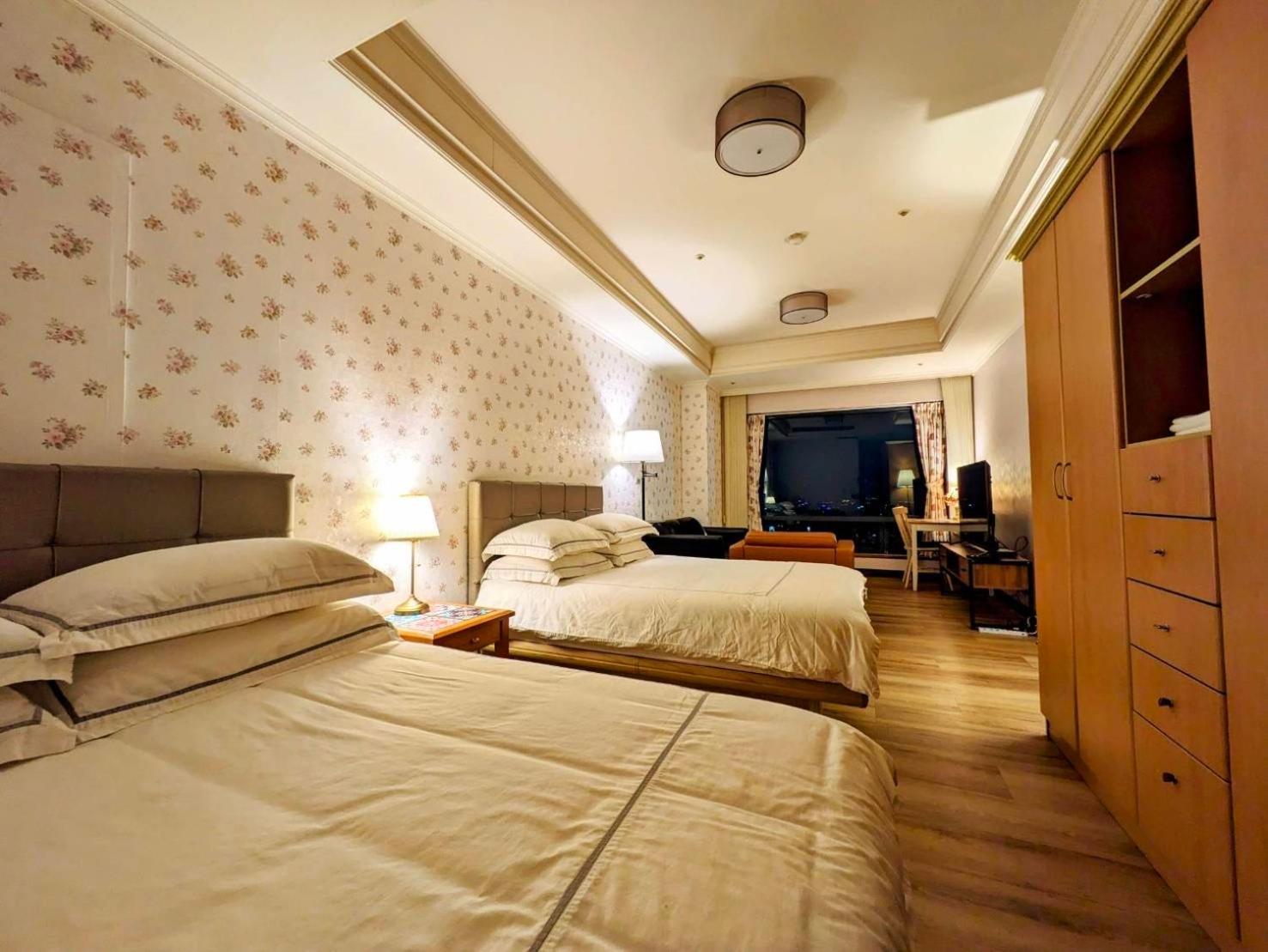 台中自由行 Apartamento Exterior foto