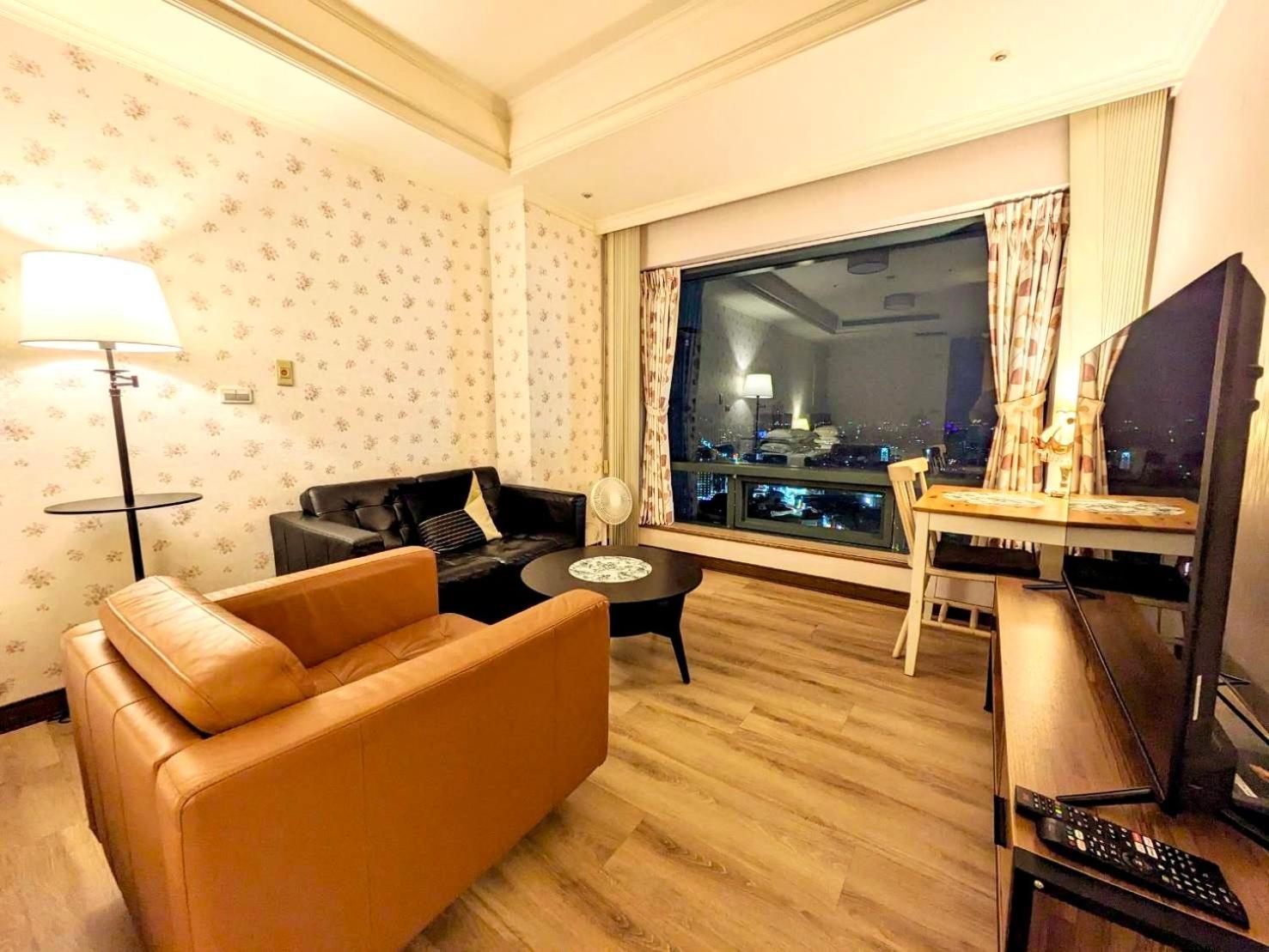 台中自由行 Apartamento Exterior foto